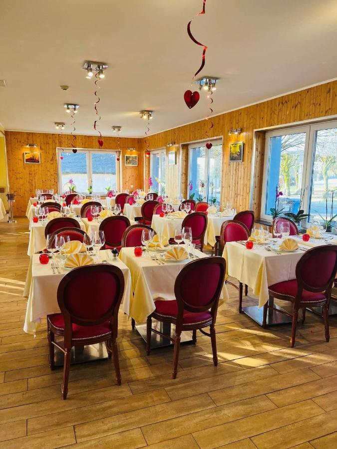 Hotel Aux Beaux Rivages En Gaume Lacuisine Exterior foto